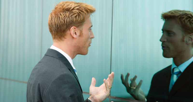 شخصیت کاریزماتیک با خودشناسی