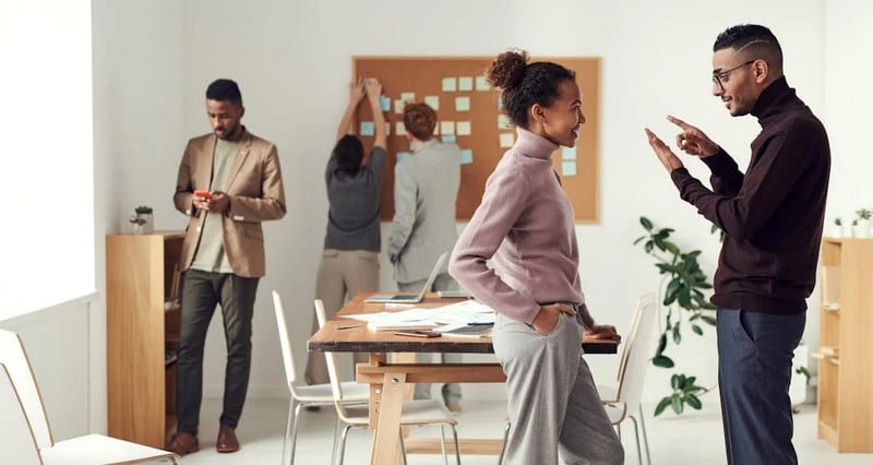 چگونه با هر کسی صحبت کنیم؟