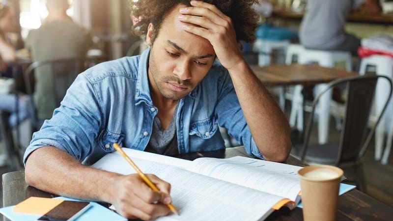 راهکارهایی برای افزایش تمرکز در حین مطالعه و یادگیری