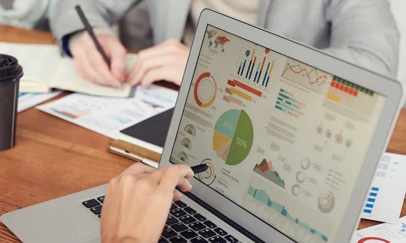 تحلیل دادههای جمعآوریشده در تحقیقات بازار