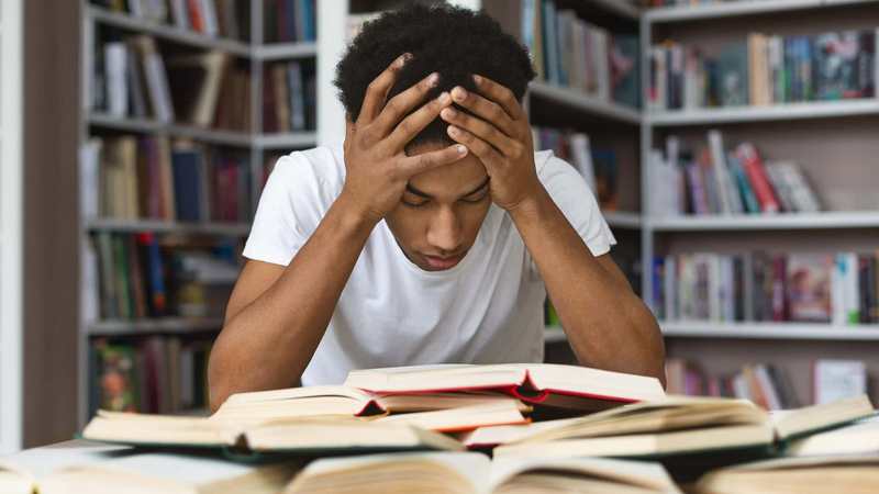 نقش علائم و نشانه‌های استرس بر مدیریت استرس